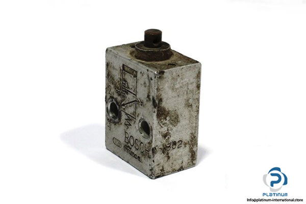 bosch-0-820-408-001-mechanically-operated-valve
