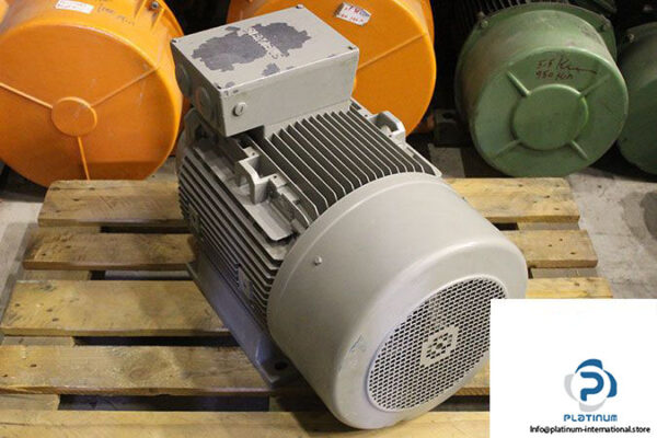 siemens-1la5206-2aa90-z-3-phase-e-motor-2
