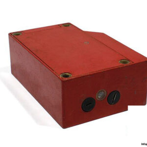 leuze-rk-85_4-800-energetic-diffuse-sensor-2