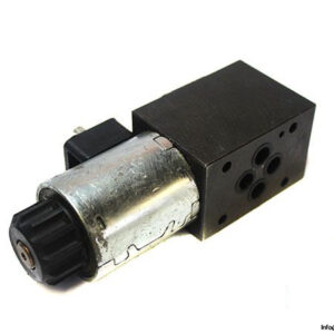 saturn-sev-03-c3b-0000-directional-control-valve-3