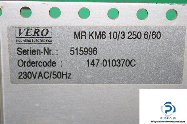 vero-mr-km6-10_3-250-6_60-electronics-rack-2