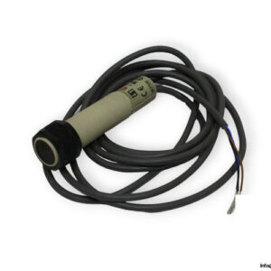 omron-E3F2-DS10Z1-N-photoelectric-sensor-(used)
