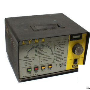 lion-LYNX-010290-02-control-panel