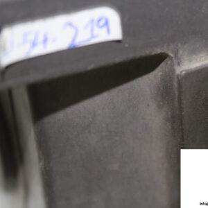 balluff-bns-519-d8-r12-100-10-limit-switch-2