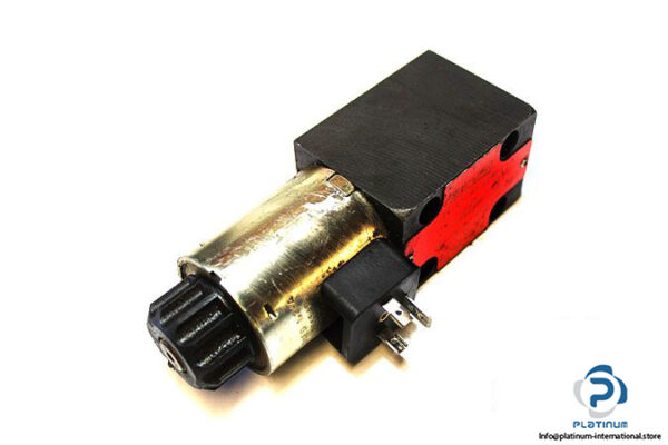 saturn-SEV-03-B3-024C-directional-control-valve