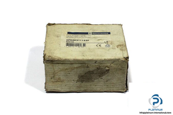 telemecanique-xpsak311144p-emergency-stop-3