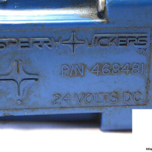 vickers-dg4v-3-2a-u-h-10-s300-solenoid-operated-directional-valve-2