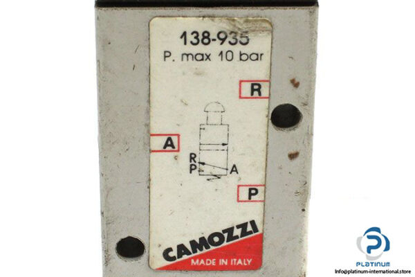 camozzi-138-935-manually-operated-valve-2
