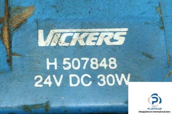 vickers-dg4v-3-2a-m-u-h-60-en9-solenoid-operated-directional-valve-2