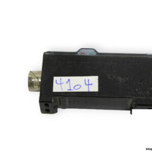 keyence-fs2-60p-fiber-amplifier-used-2