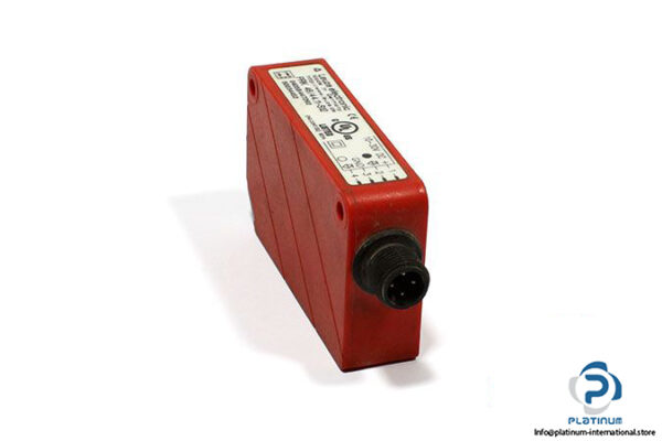 leuze-PRK-46_44.11-S12-photoelectric-retro-reflective-sensor