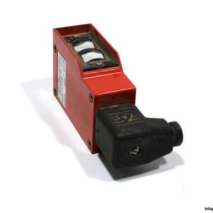 leuze-rk-85_7-300-energetic-diffuse-sensor-2