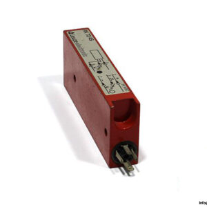 leuze-RK-72_4S-unpolarized-retro-reflective-photoelectric-sensor