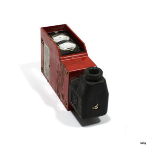 leuze-RK-85_7-10-energetic-diffuse-reflection-light-scanner