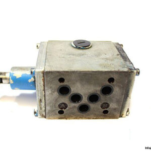 rexroth-4-wmu-10-d30_directional-spool-valve-without-roller-actuation-2