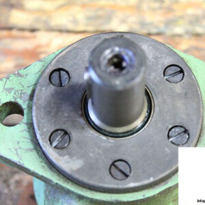 danfoss-omr-160-151-0213-4-hydraulic-motor-2