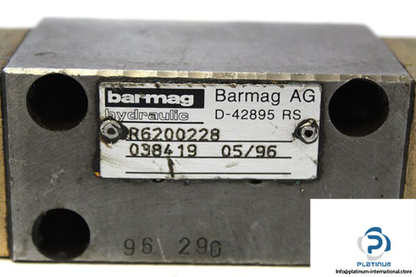 barmag-hydraulic-r6200228-directional-control-valve-1