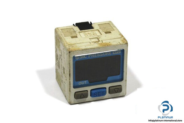 smc-ZSE30-01-25-M-vacuum-switch