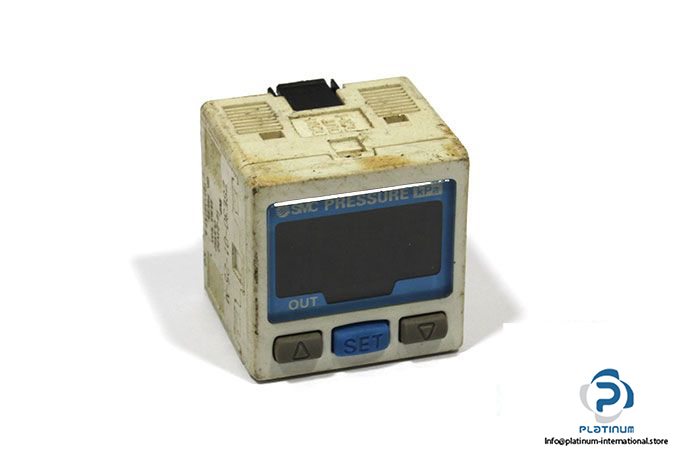 smc-ZSE30-01-25-M-vacuum-switch