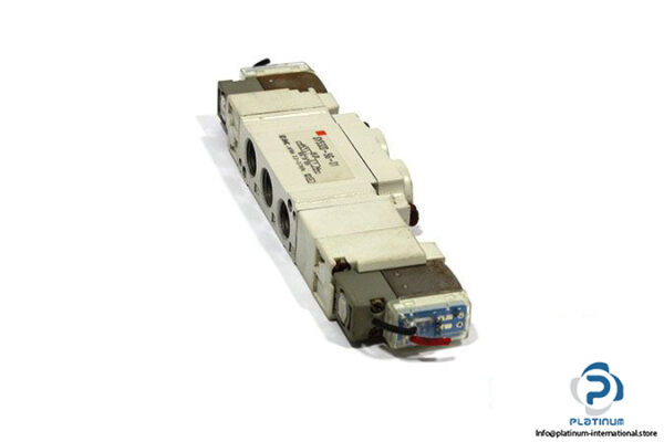 smc-sy5320-5g-01-double-solenoid-valve-1