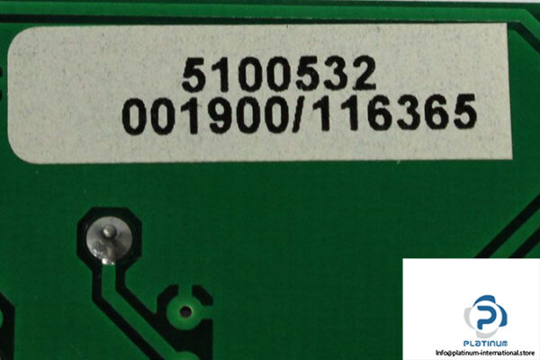 cb101-adc-5100532-001900_116365-circuit-board-2