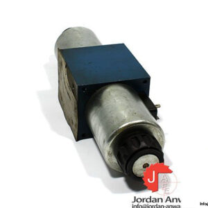 rexroth-4we-10-g30_cg24n9z4-solenoid-operated-directional-valve-1-2