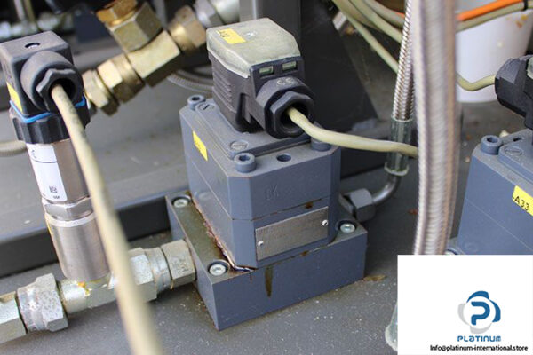 imt-spray-systems-VC-02-P1-PS-valve