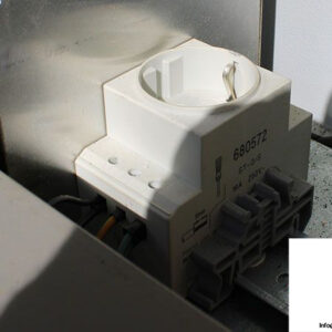 luetze-680572-socket