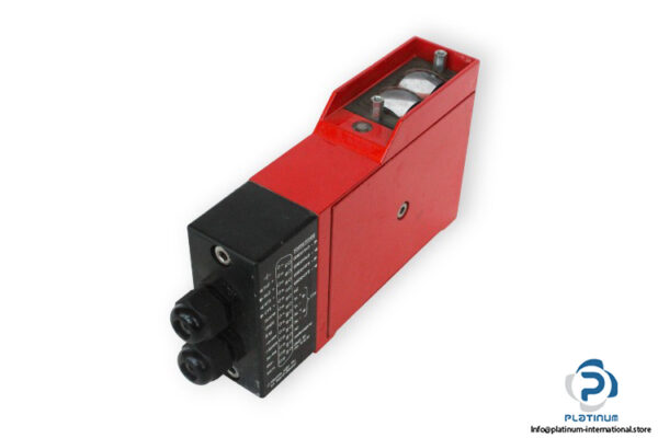 leuze-electronic-ddls-78-6-1-serial-optical-data-transmission-with-socket-at-78-02-used