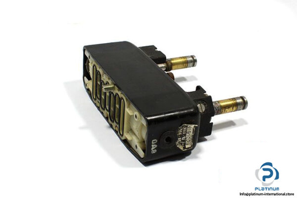 54191029-double-solenoid-valve-2