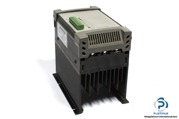 watt-W5TP4V045-24J-power-regulator