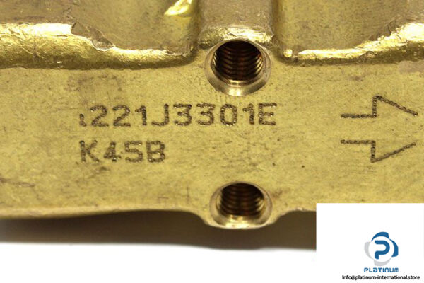 lucifer-221j3301e-single-solenoid-valve-2