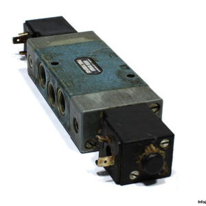 wabco-5726225280-double-solenoid-valve-with-coil