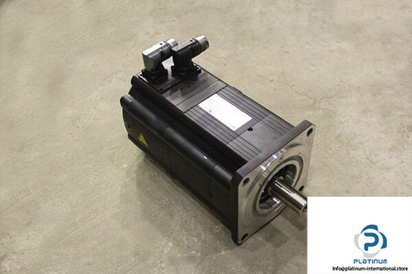 lenze-MCA-14H32-RS0P1-A24N-ST5S00N-R0SU-asynchronous-servomotor