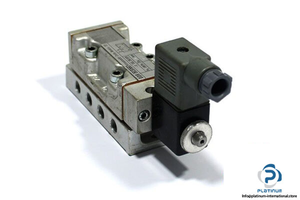 orsta-b4-e-tgl-36389-single-solenoid-valve-with-coil-2