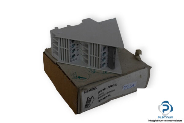 siemens-ptm1-2d20s-060411a-terminal-with-socket-new