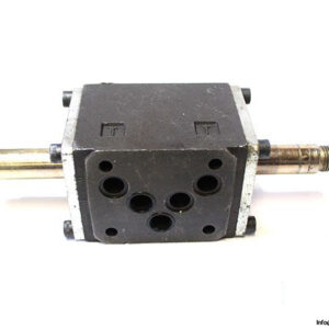 atos-dhu-1711_13-solenoid-directional-valve-direct-operated-without-coil-2