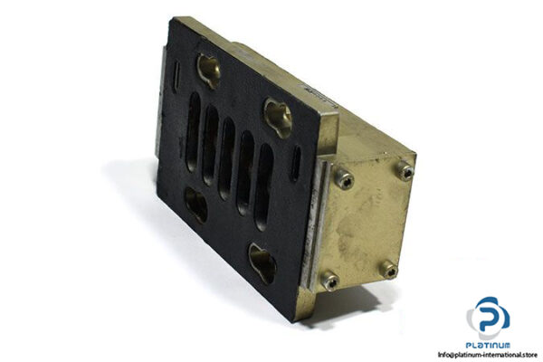 ross-d7057c5354-double-solenoid-valve-1