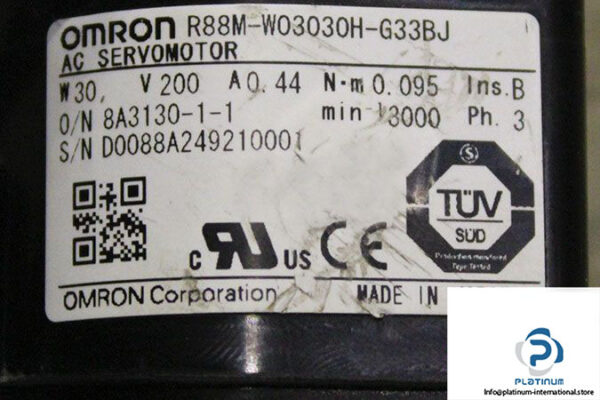 omron-r88m-w03030h-g33bj-ac-servo-motor-2