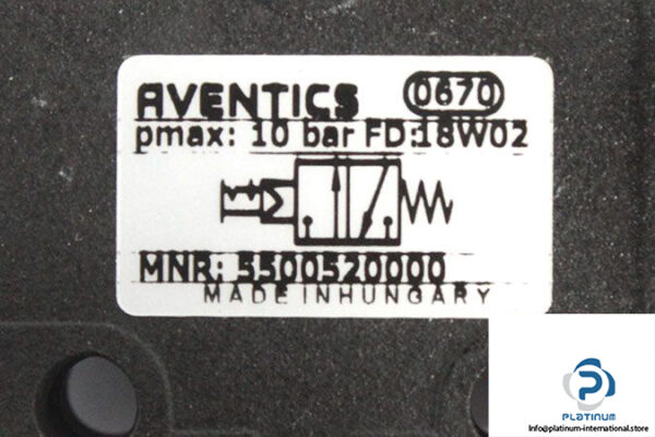 aventics-5500520000-manual-valve-2