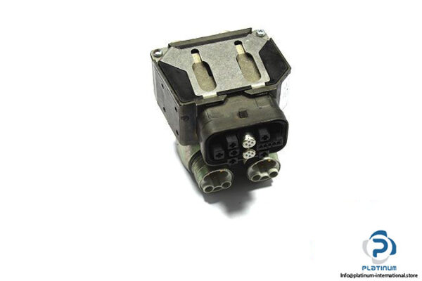 schneider-ilm62dca000-connection-box-assembly-3