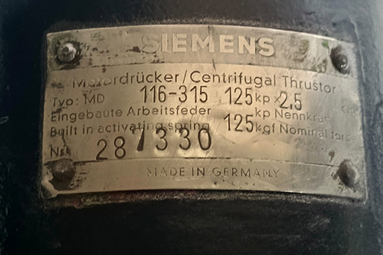 SIEMENS-1PF-2035-2VW28-PHASE-MOTO-(used)-1.jpg