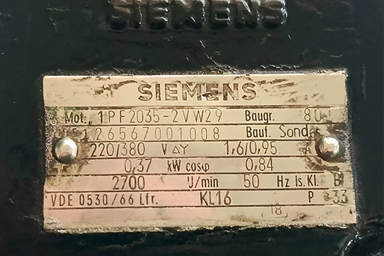 SIEMENS-1PF-2035-2VW28-PHASE-MOTO-(used)-2.jpg