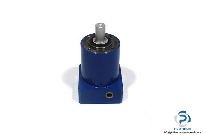 bonfiglioli-tr-060-1-2-3-16-40-70-90-cr-planetary-gearbox-1-3