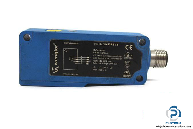 wenglor-yn33pbv3-photoelectric-reflex-sensor5_675x450