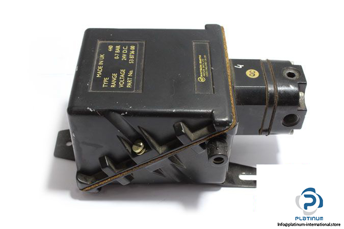 watson-smith-440-pressure-switch-2