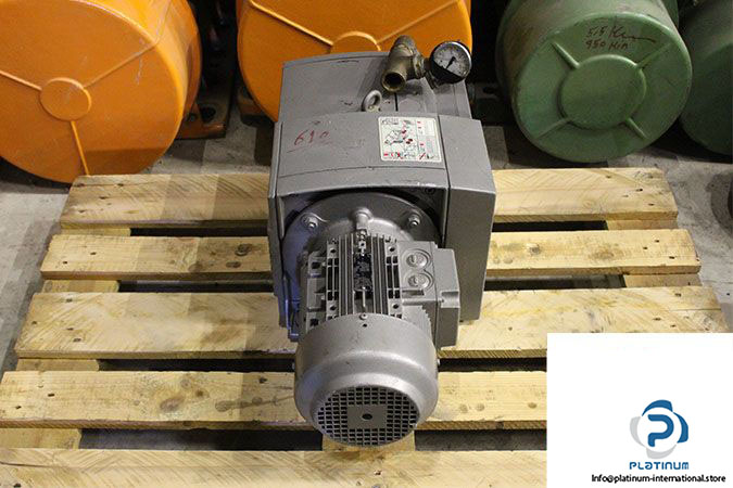 becker-kvt-3-80-rotary-vane-vacuum-pump-3