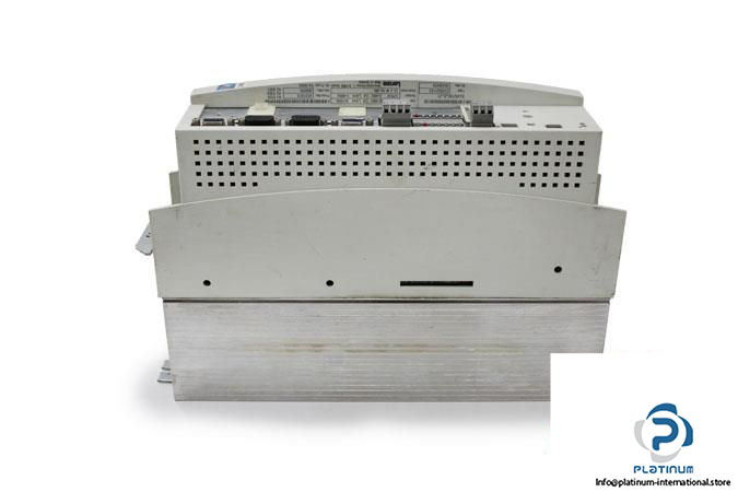 lenze-evs9321-es-servo-inverter3_675x450