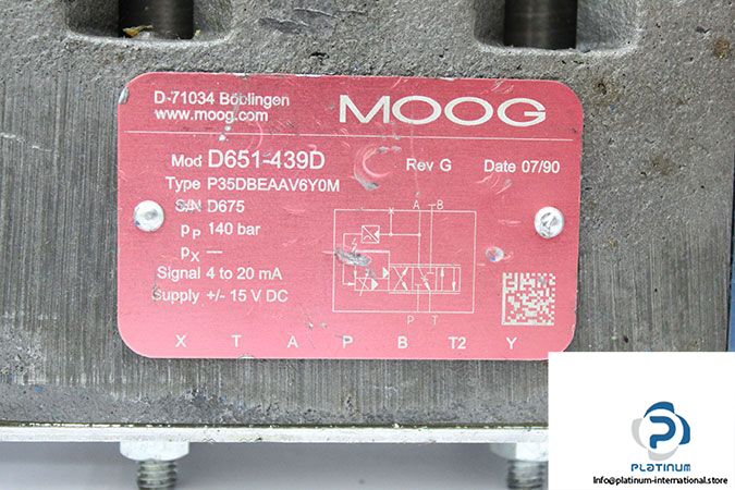 moog-d651-439d-proportional-control-valve-1-2