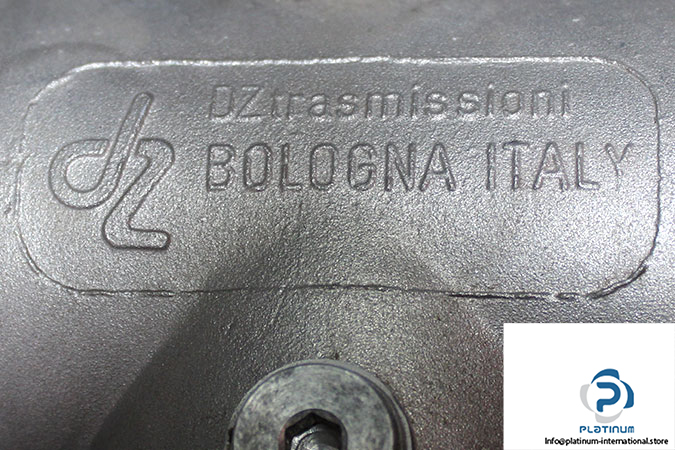 dz-trasmissioni-dz-40s-3fab-right-angle-gearbox-2